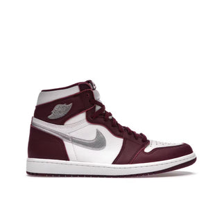 Jordan 1 Retro High OG Bordeaux. Black and white high-top sneaker with Nike logo on a white background